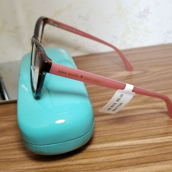 kate spade Accessories Sold Kate Spade Pink Tortoise Reading